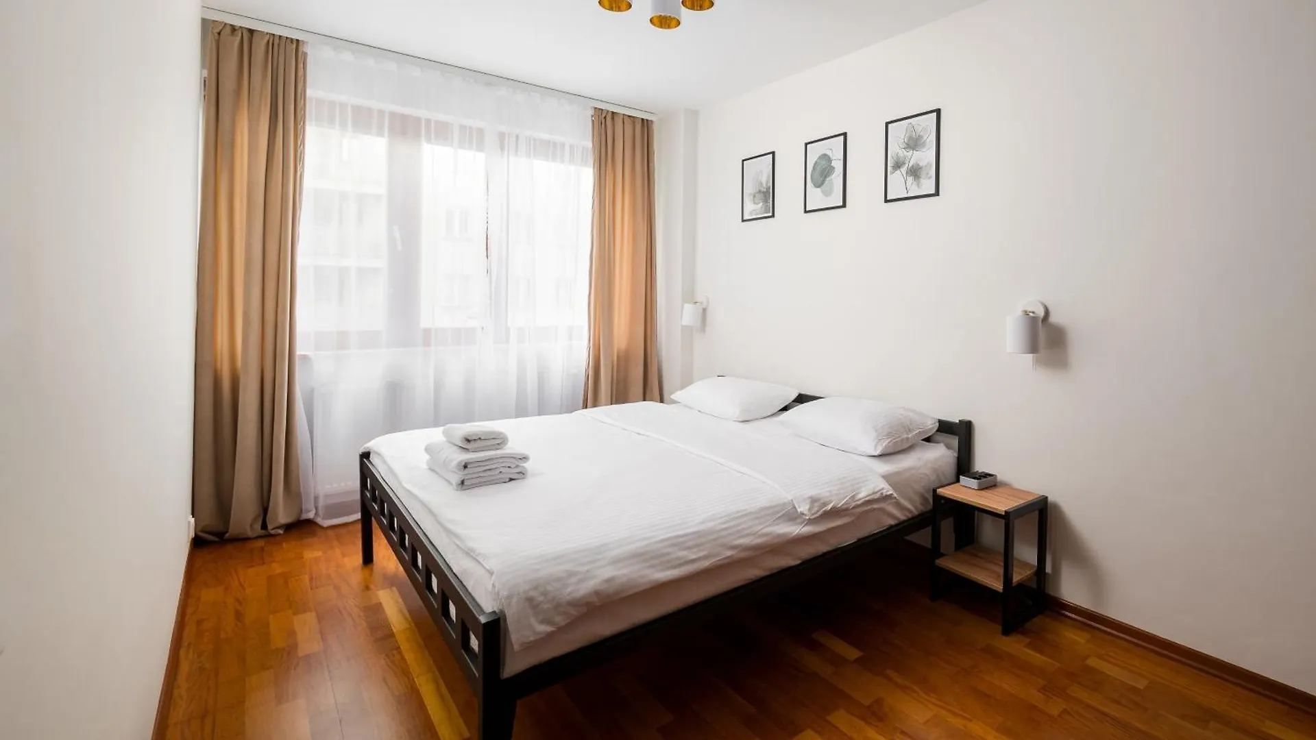 Metro Wilanowska Cosy Apartment Warsaw Poland